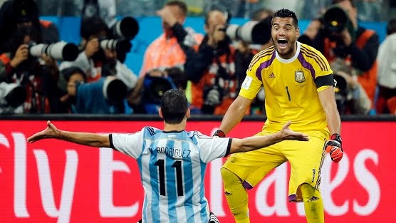 Argentina Gana 4-2 A Holanda En Los Penales 