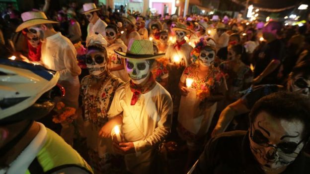 diademuertosdisfraz