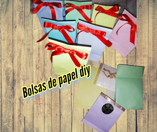 Bolsas con hojas de colores diy 