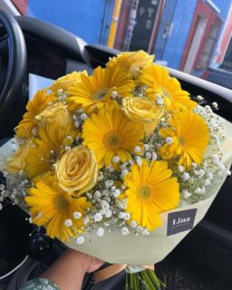 Por qué se regalan flores amarillas el 21 de marzo